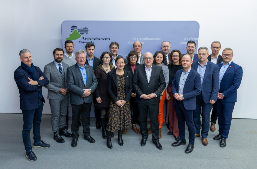 Erste Sitzung des erweiterten Regionalkonvents war ein wichtiger Meilenstein